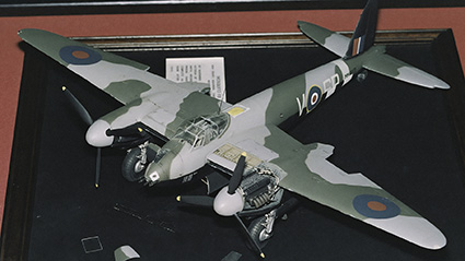 422 001 026 Mosquito FB Mk. VI MM407 SB.V 464 Sqn RAAF Sept44 DeNoiseAI clear 425x239pxthumb