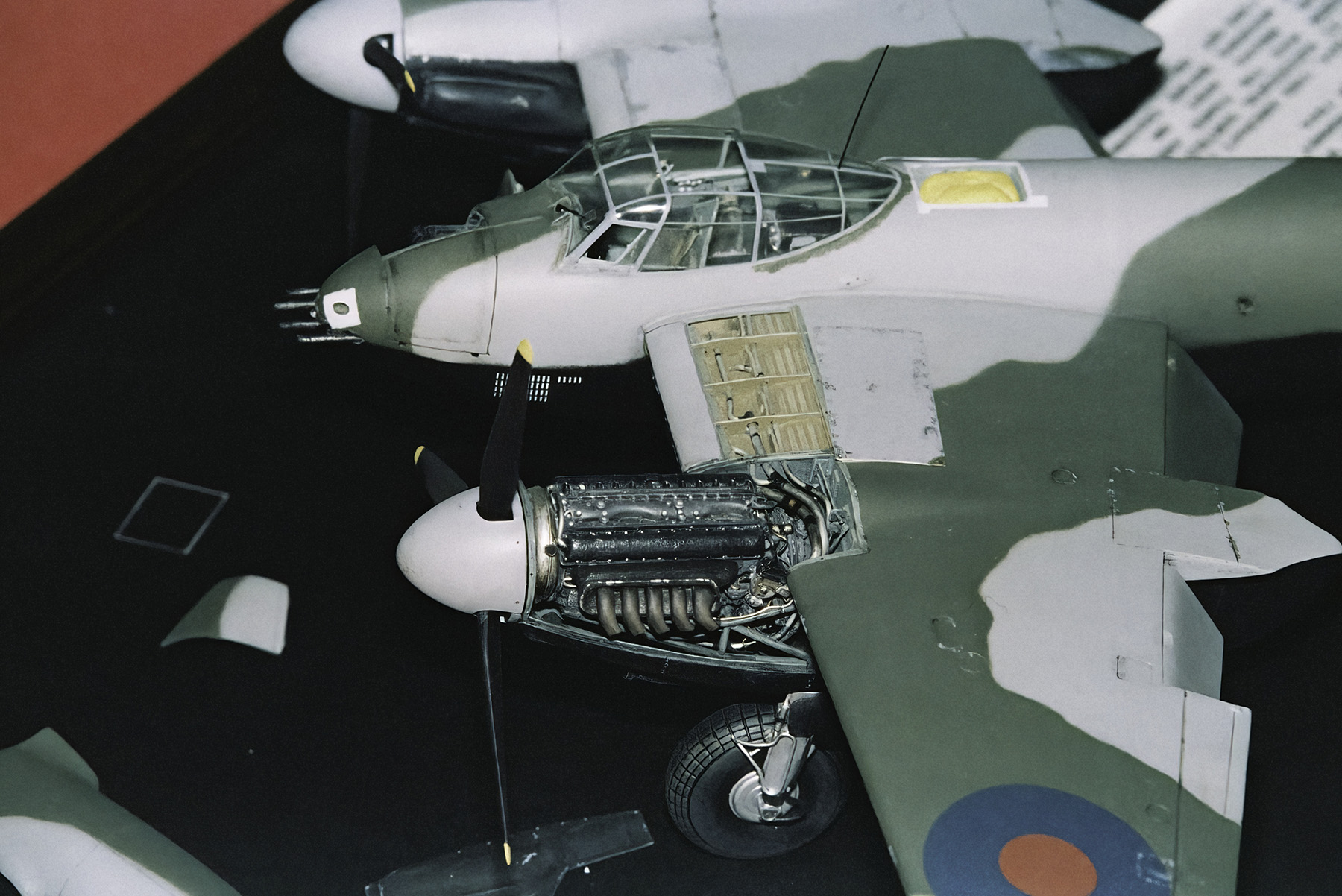 422 001 027 Mosquito FBIV MM407 SB.V 464 Sqn RAAF Sept44 DeNoiseAI clear 1800x1202px