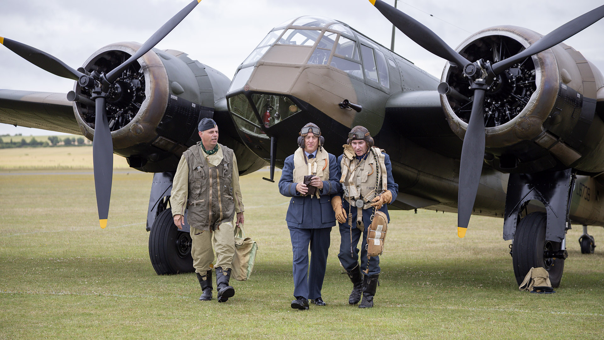 IMG 0281 Adam Brooks Duxford 2015 Legends Blenheim Photoshoot Ops3945 acr Lol edit F 1920x1080px
