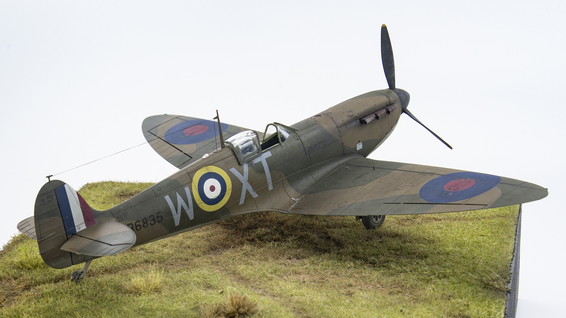 Img 9171 spitfire xt.w 1800x1012px