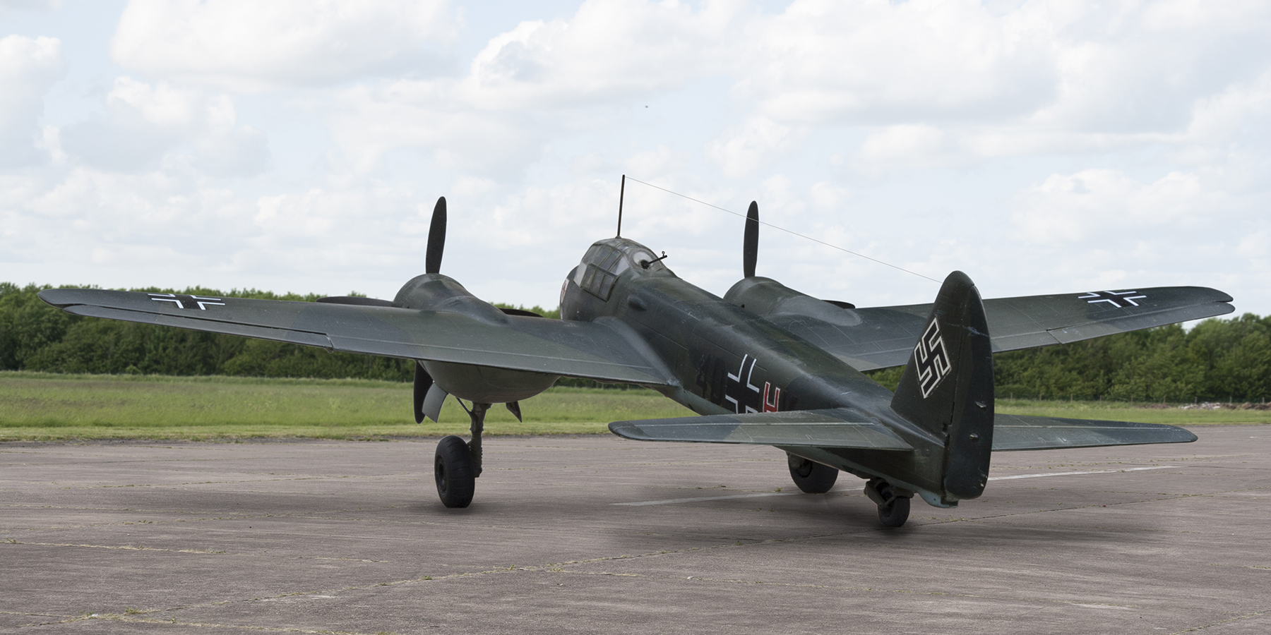 mg 01 1426 with 07 8559 background ju88a5 laurie glover 1800x900px