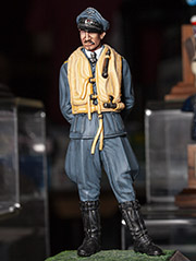 mg 02 1494 galland figure ipms gloucester show 15may2007 180x239pxthumb