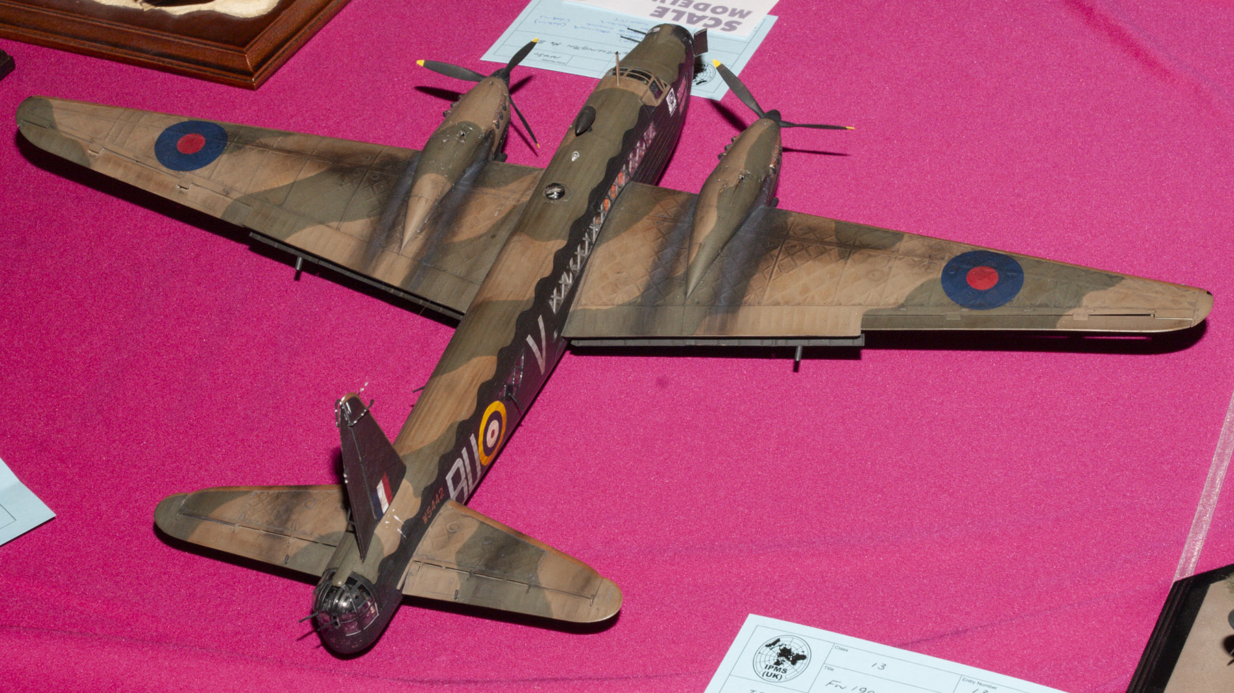 mg 02 8484 wellington mk ii 1 48 trumpeter ipms smw 2008 1800x1012px