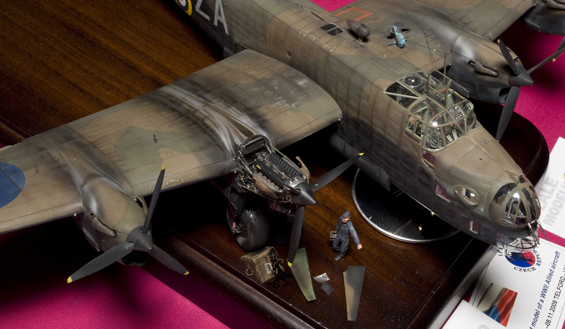 MG 03 2221 Halifax B Mk II Series I scratchbuild 1 48 Megas Tsonos IPMS SMW 2009 1800x1047px q9