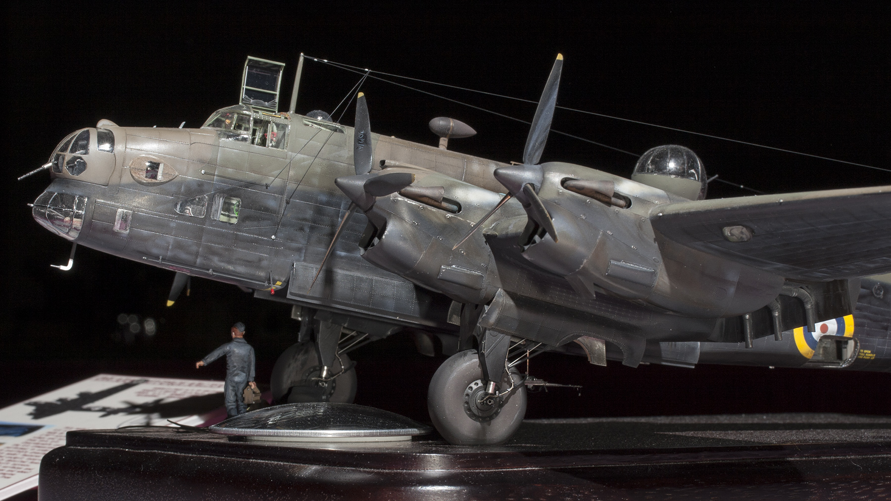 MG 03 2413 Halifax B Mk II Series I scratchbuild Megas Tsonos 1800x1012px