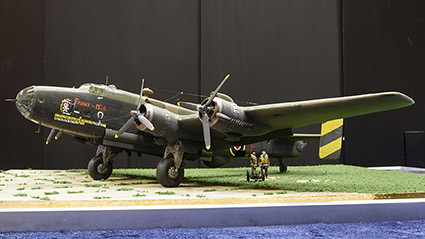 MG 03 4167 Halifax B Mk III NP.F 1 72 425x239pxthumb