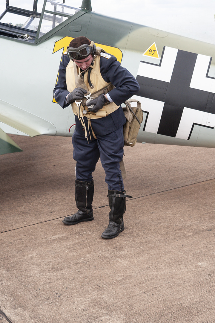 MG 03 5051 LARG RIAT Fairford 2010 F 720x1080px F
