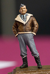 mg 04 6125 rafpilot in irvin 163x239pxthumb