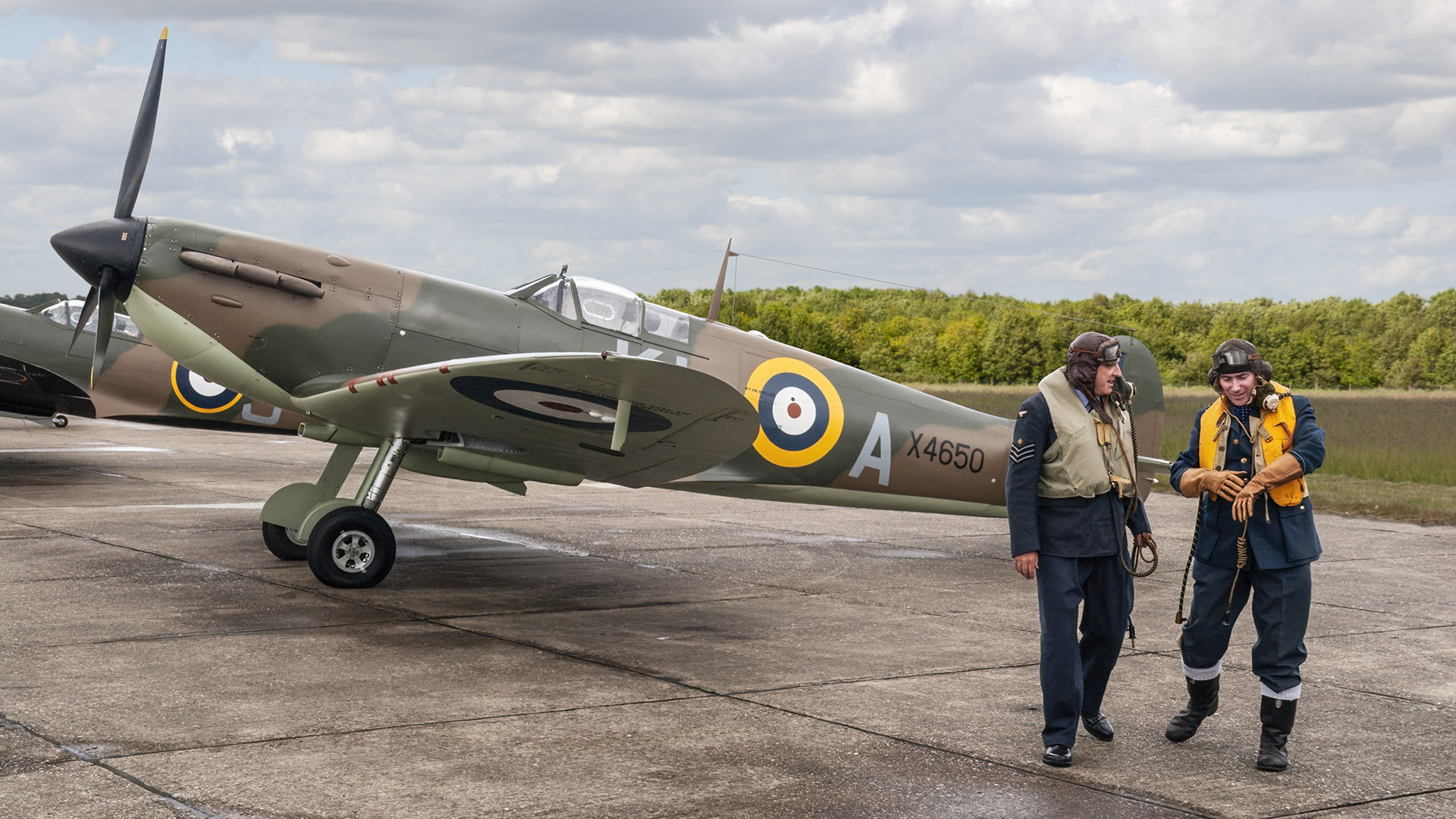 MG 04 8002 Ops3945 CL SR DuxfordLegends 2012 acr F DeNoiseAI severe noise croptop F 1920x1080px