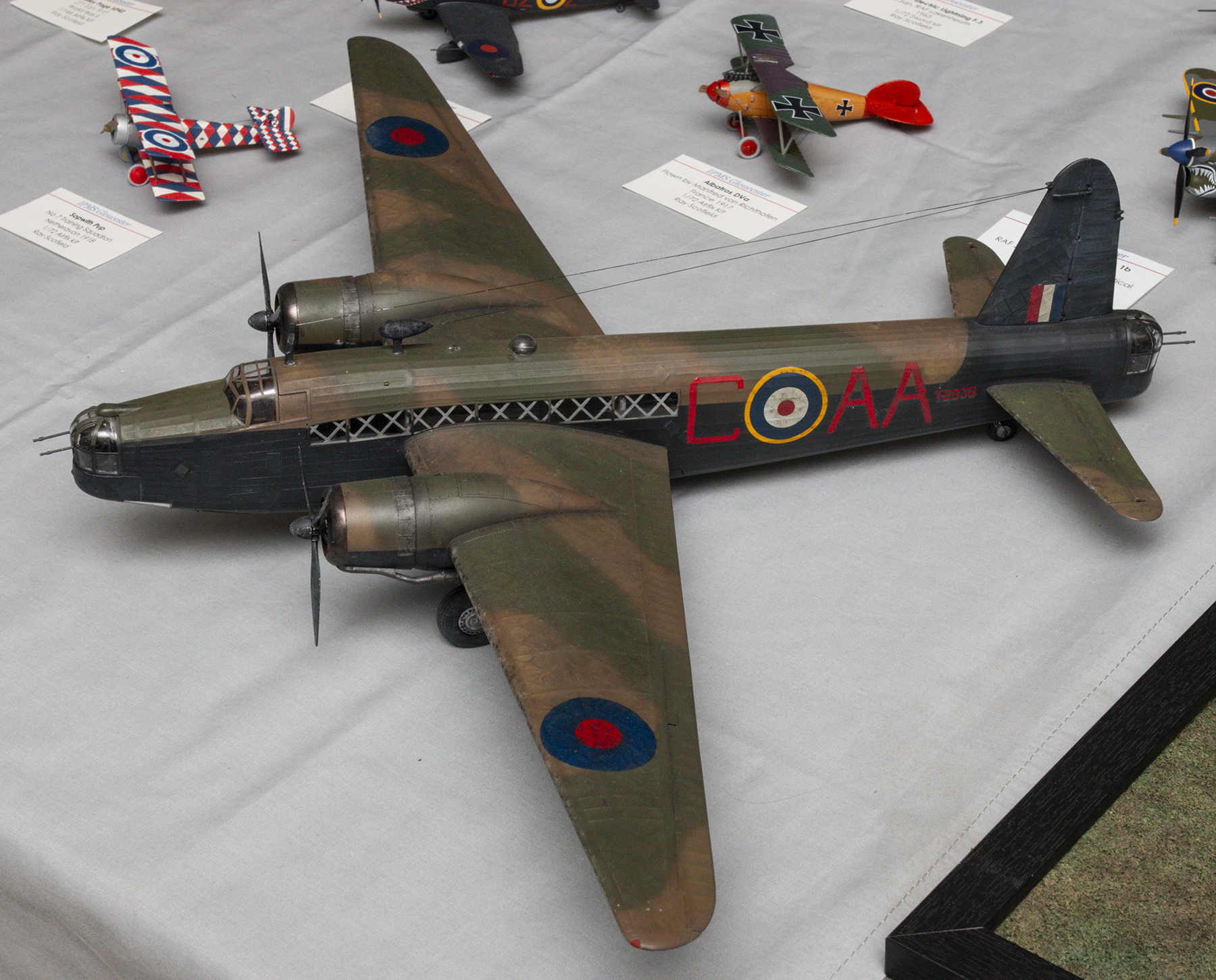 mg 21 1249 wellington mk ic 1 48 trumpeter gloucester ipms modelshow2025 1800x1452px