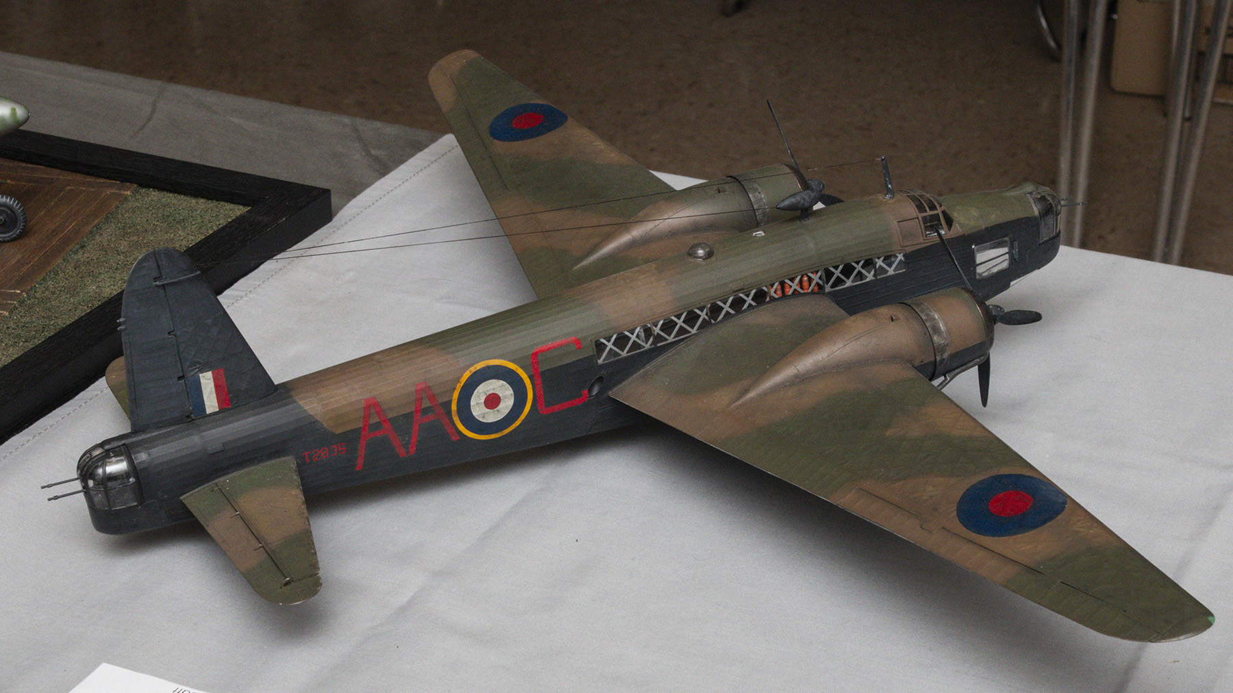 mg 21 1257 wellington mk ic 1 48 trumpeter gloucester ipms modelshow2025 1800x1012px