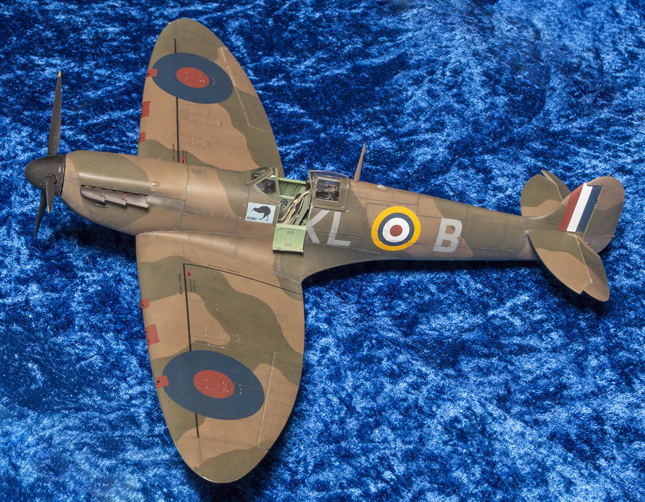 MG 21 8305 Spitfire Mk I Kotare 1 48 IPMS SMW 2025 1300x1012px q7