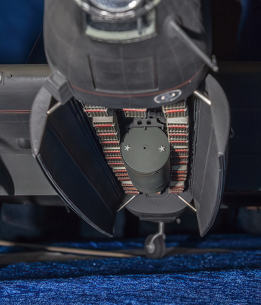 MG 21 8381 Lancaster Mk III Hong Kong 1 32 IPMS SMW 2025 2 868x1012px DeNoiseAI clear