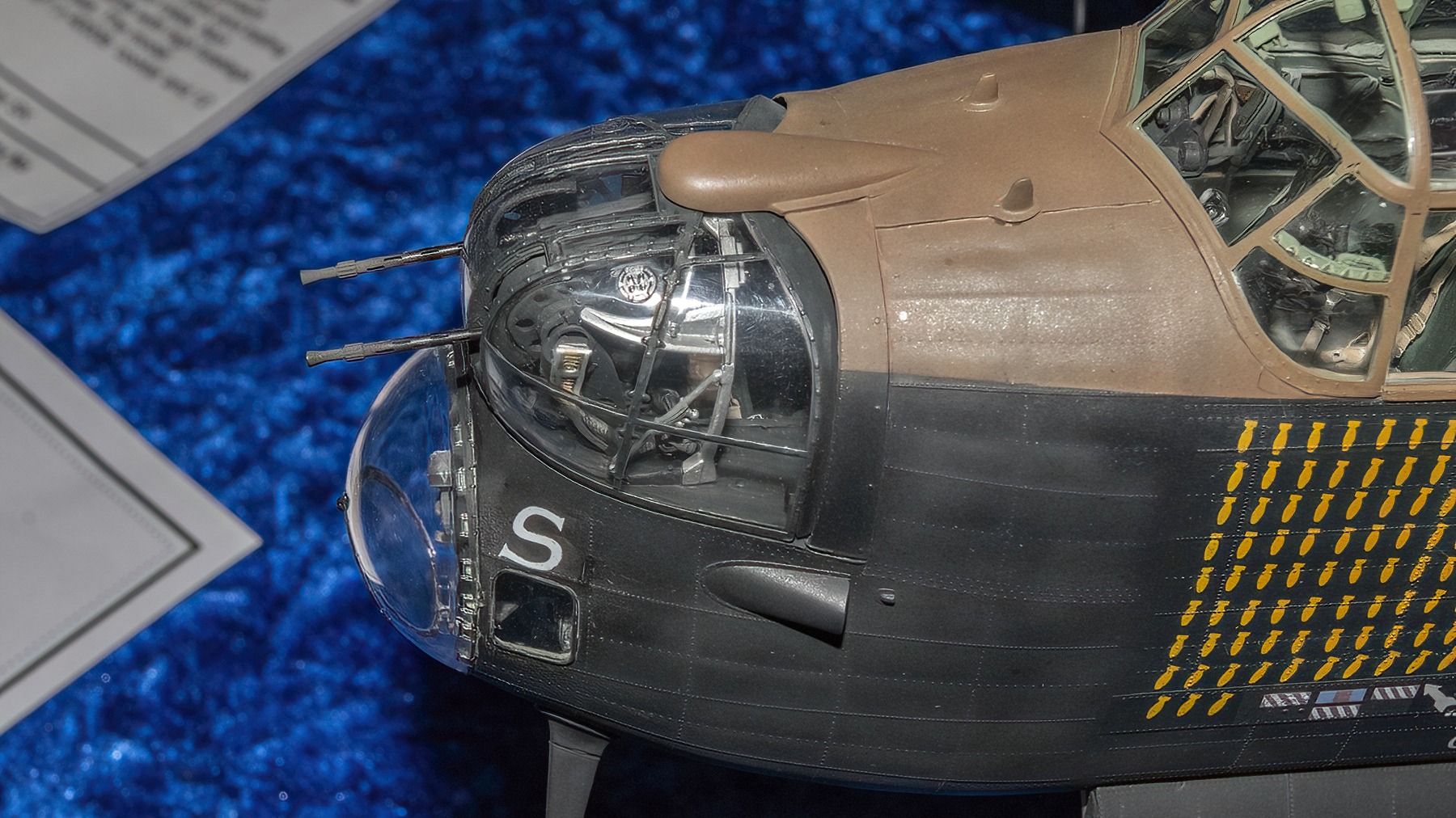 MG 21 8382 Lancaster Mk III Hong Kong 1 32 IPMS SMW 2025 2 1800x1012px DeNoiseAI clear