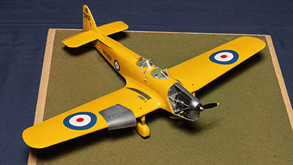 MG 21 8721 Miles Magister 1 32 MikroMir kit Training Aircraft SIG Rob Monfea IPMS SMW 2025 DN LL 425x239px thumb F