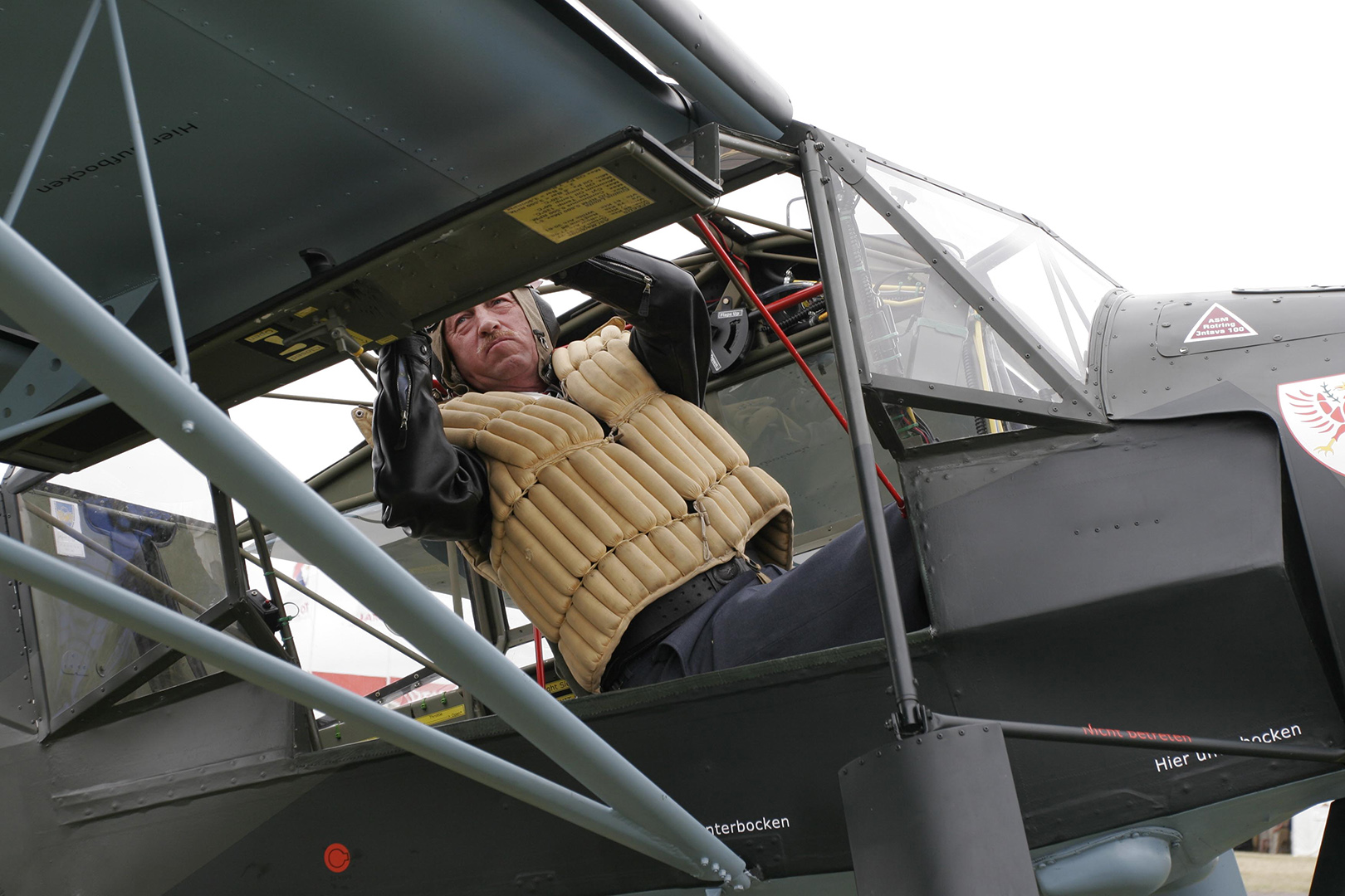 MG 2634 LARG JohnAshby Kapok StorchKembleFINALq6 Kemble 2005 1620x1080px F