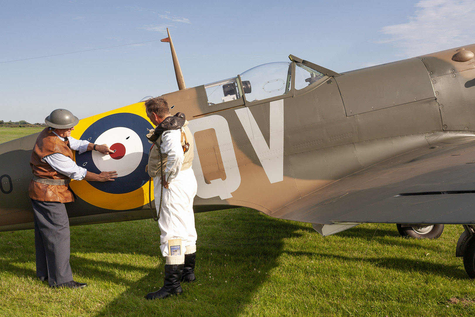 MG 5D 4992 CL Spitfire inspect holes Ops3945 Shoreham 2015 F2 1620x1080px