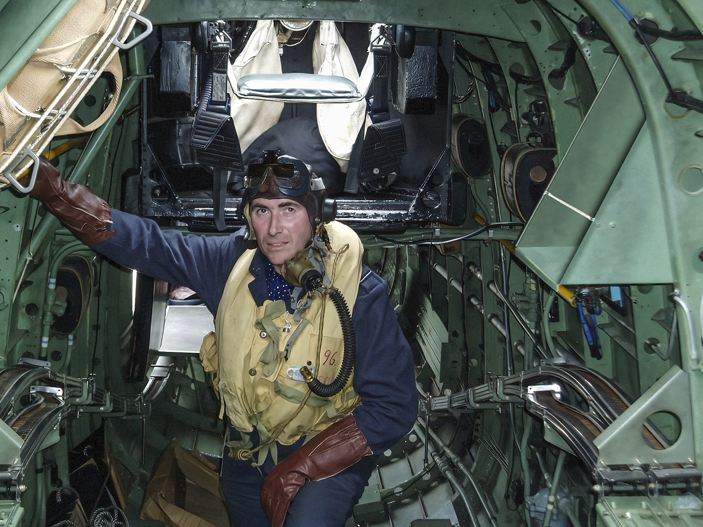 P7180050 Ops3945 RIAT2004 from Colin Stevens acr DeNoiseAI clear edit interior F 1440x1080px