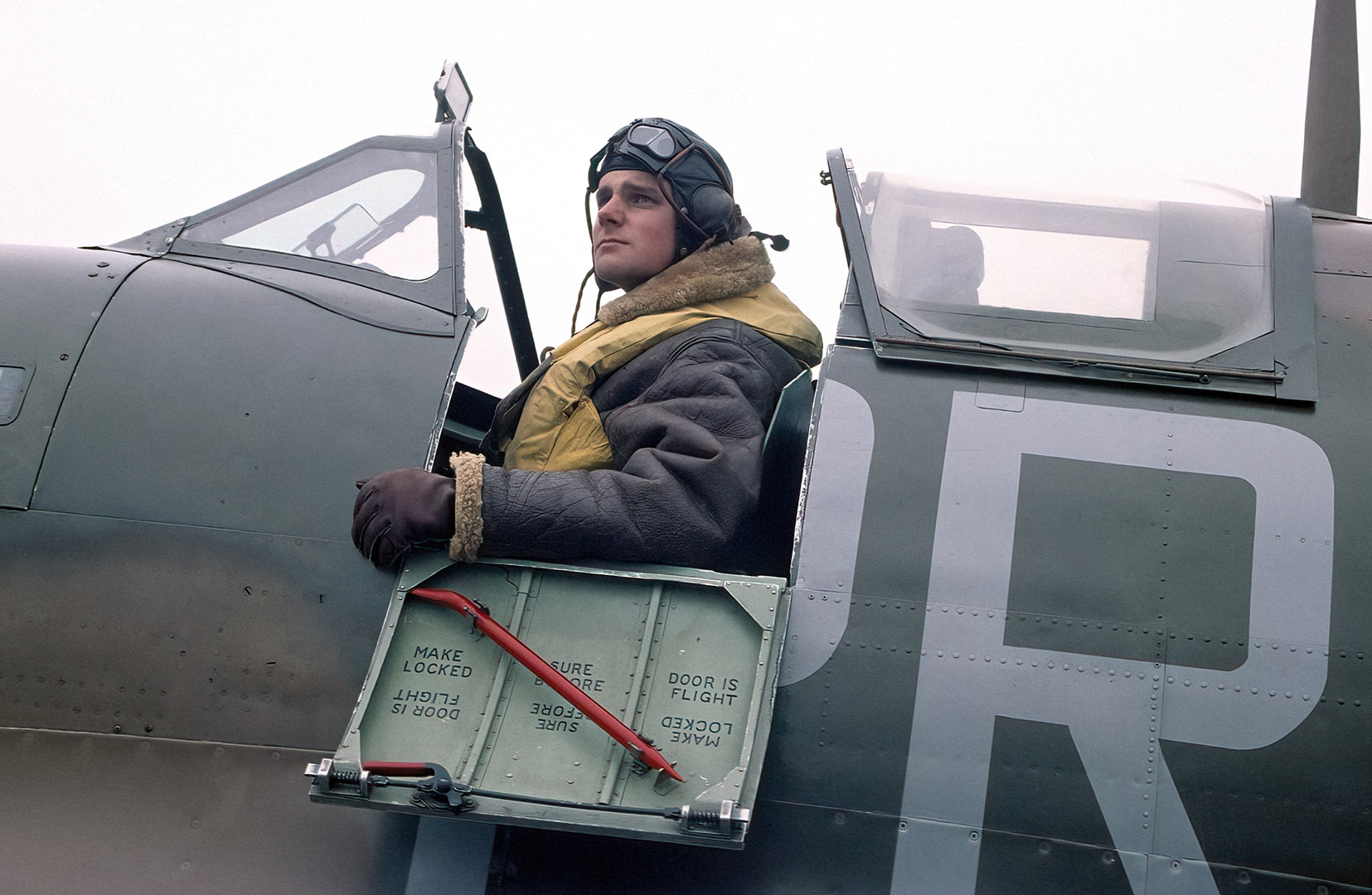 SR294 8 AWckptSpitMk1 Ops3945 RIAT Cottesmore 2000 200ppi28cmW F DeNoiseAI clear