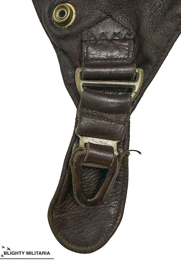 Incredible original ww2 raf c type flying helmet g type mask 55225 pic16 size4 source blightymilitaria 900pxht