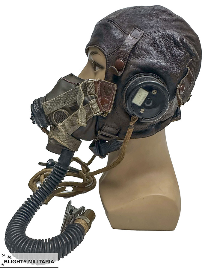Incredible original ww2 raf c type flying helmet g type mask 55225 pic6 size4 source blightymilitaria 900pxht